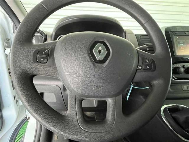 Renault Trafic image 3