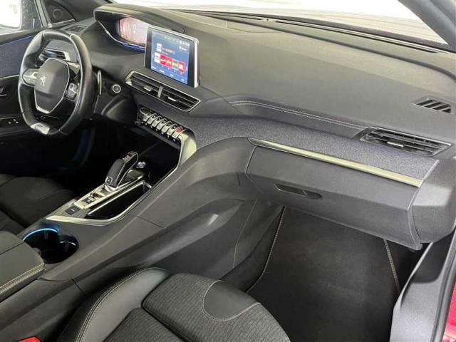 Peugeot 3008 image 1
