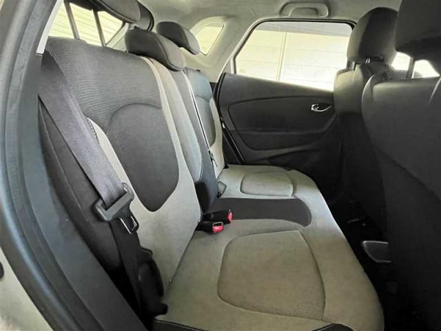 Renault Captur image 3
