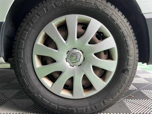 Renault Trafic image 1