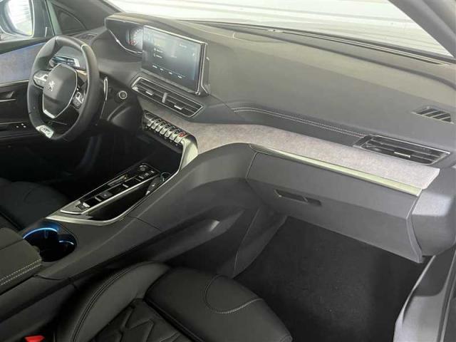 Peugeot 5008 image 3