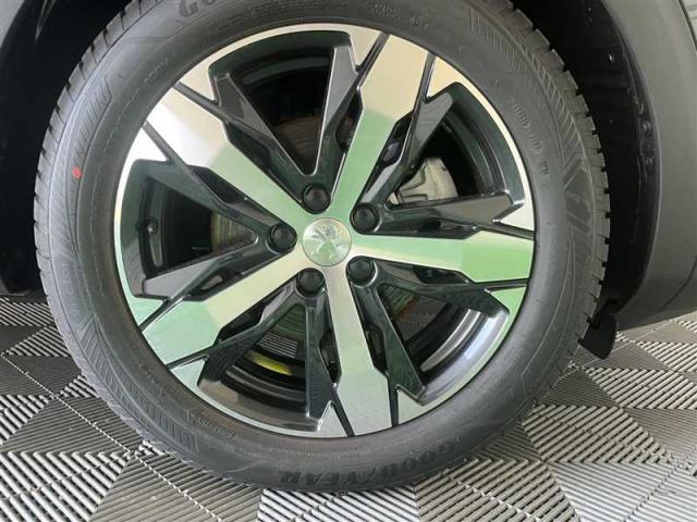Peugeot 5008 image 4