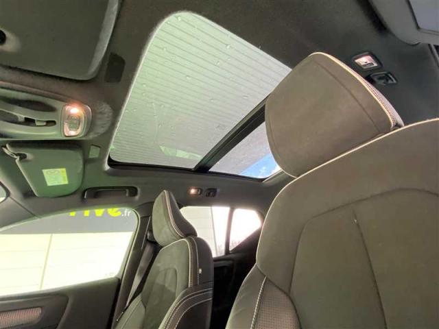 Volvo Xc40 image 6