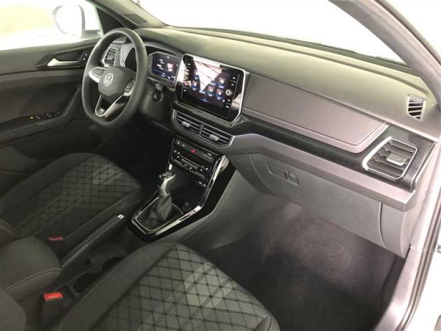 Volkswagen T-Cross image 4