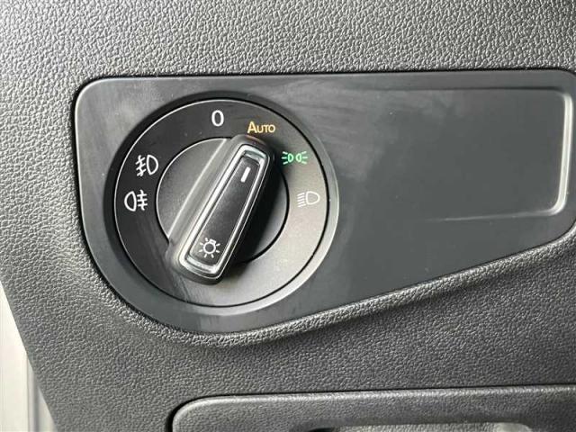 Volkswagen Tiguan image 9