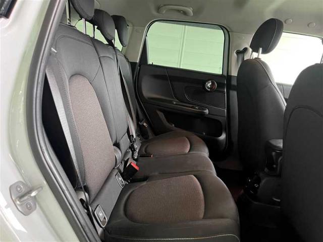 Mini Countryman image 3