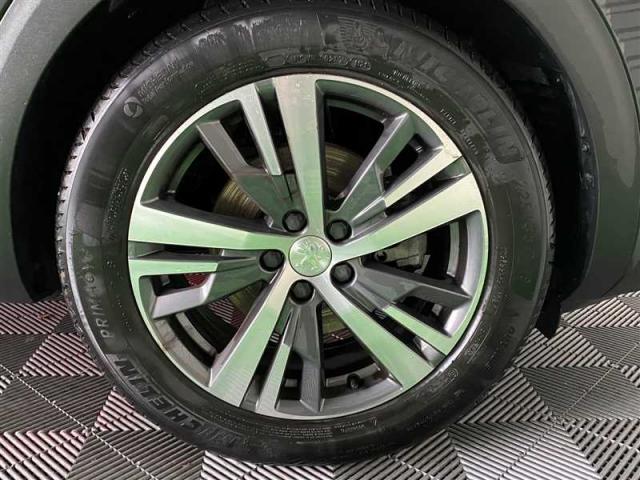Peugeot 3008 image 1