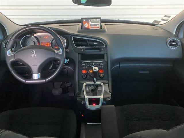 Peugeot 5008 image 5