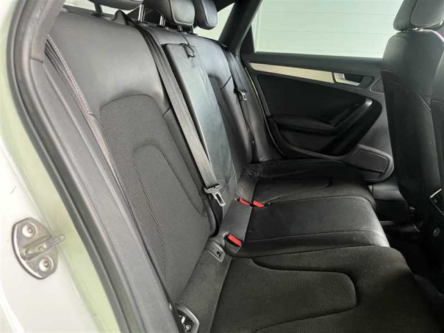 Audi A4 image 2