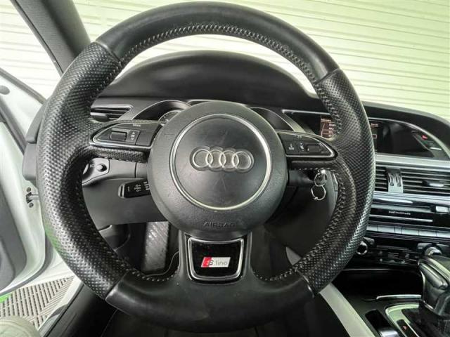 Audi A4 image 6
