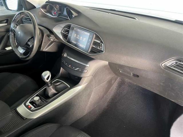 Peugeot 308 image 4