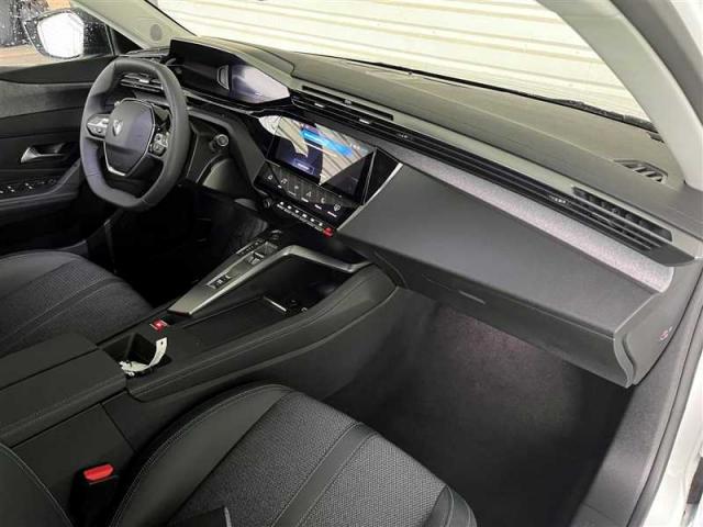 Peugeot 308 image 3