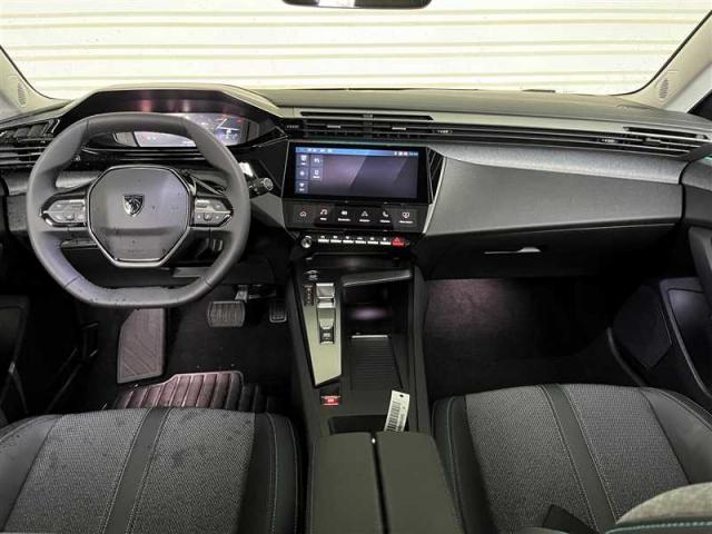Peugeot 308 image 9