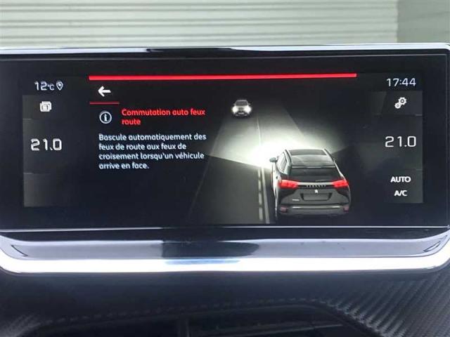 Peugeot 2008 image 4