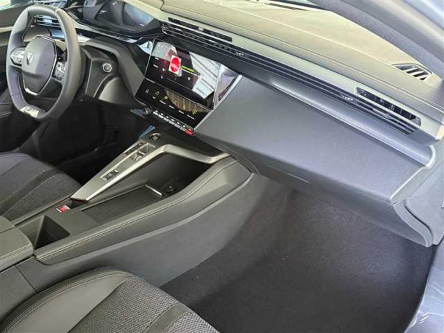Peugeot 308 image 5