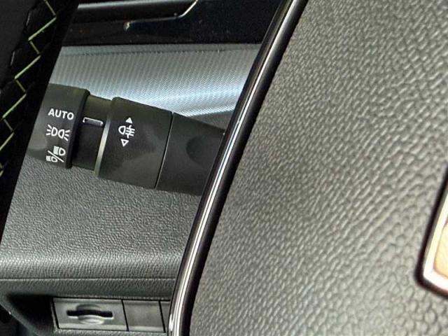 Peugeot 308 image 9