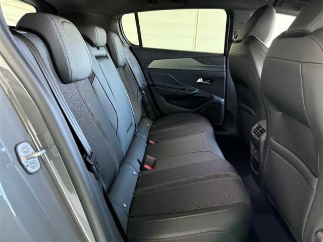 Peugeot 308 image 7