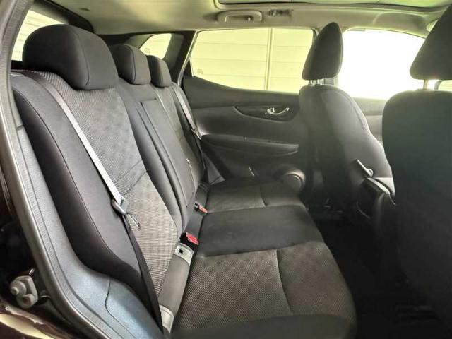 Nissan Qashqai image 1