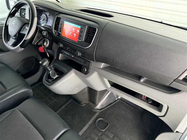 Citroen Jumpy image 3