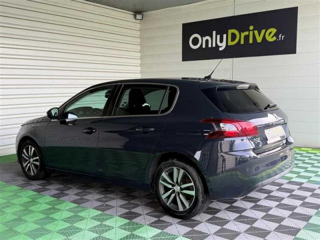 Peugeot 308 image 2