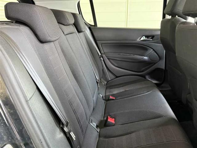 Peugeot 308 image 8