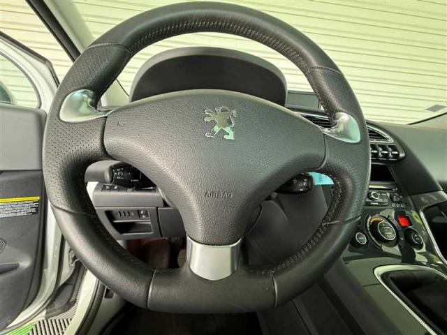 Peugeot 3008 image 3
