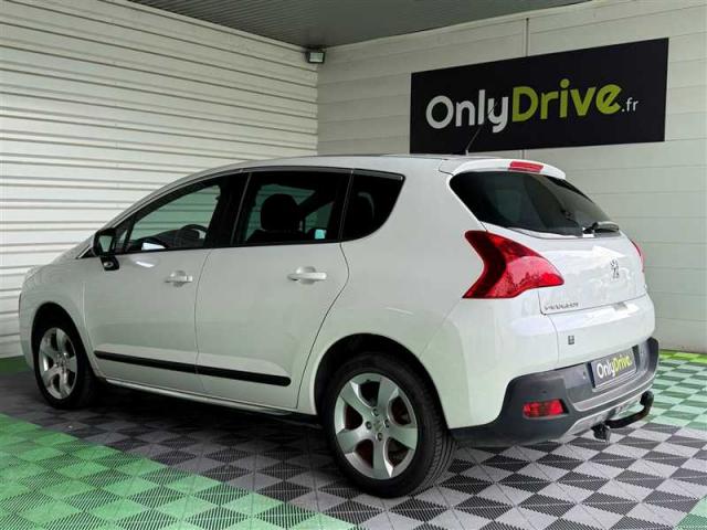 Peugeot 3008 image 1