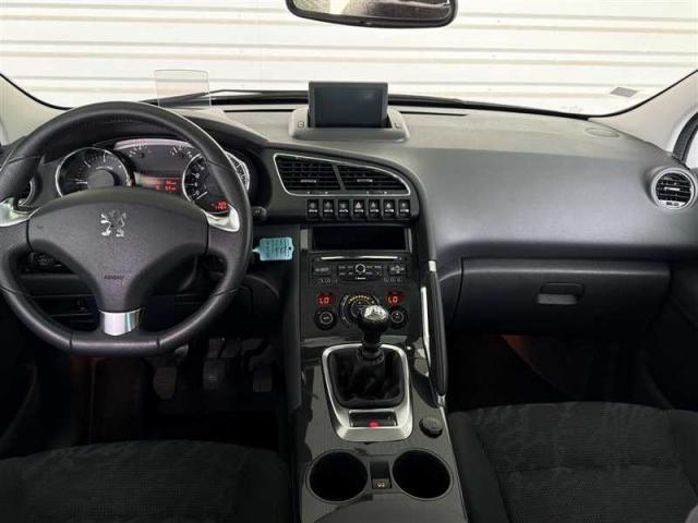 Peugeot 3008 image 8