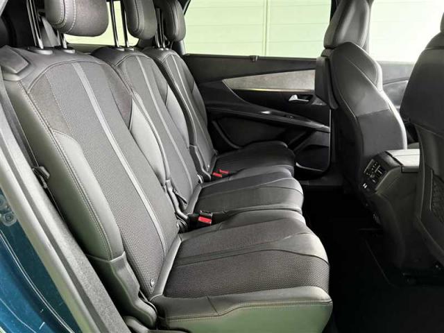 Peugeot 5008 image 7