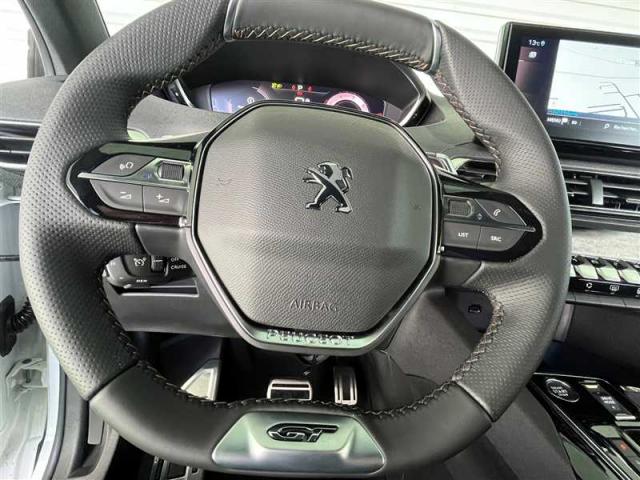Peugeot 3008 image 6