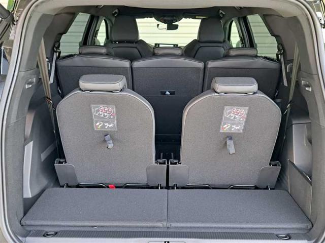 Peugeot 5008 image 4