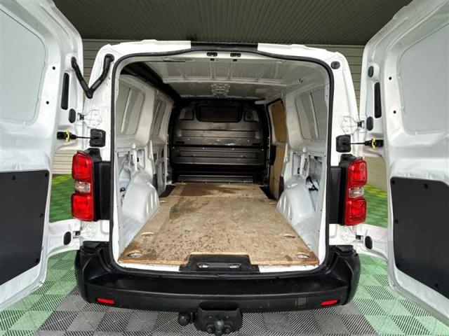 Peugeot Expert image 1