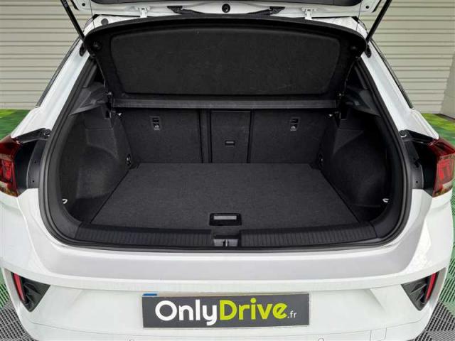 Volkswagen T-Roc image 8