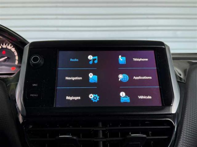 Peugeot 2008 image 8