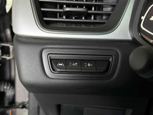 Renault Captur image 1