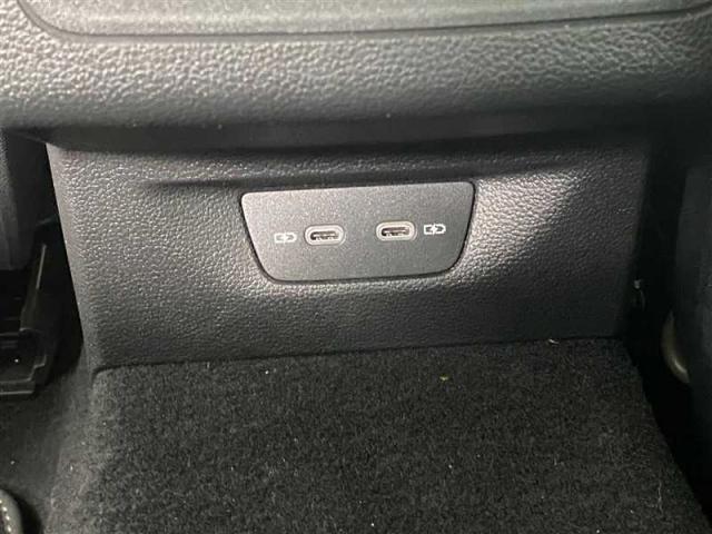 Volkswagen Golf image 2