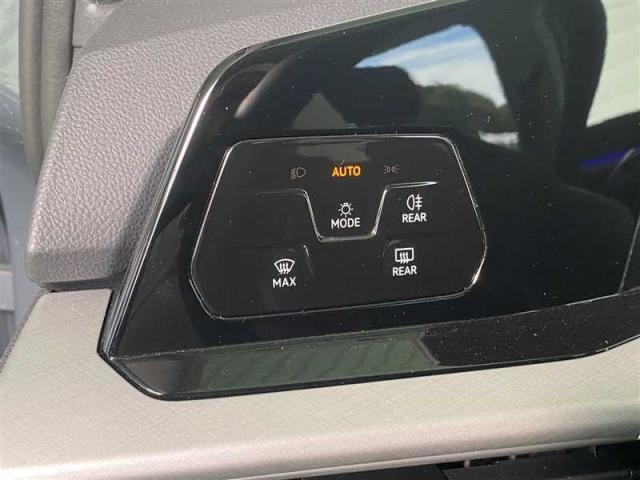 Volkswagen Golf image 1