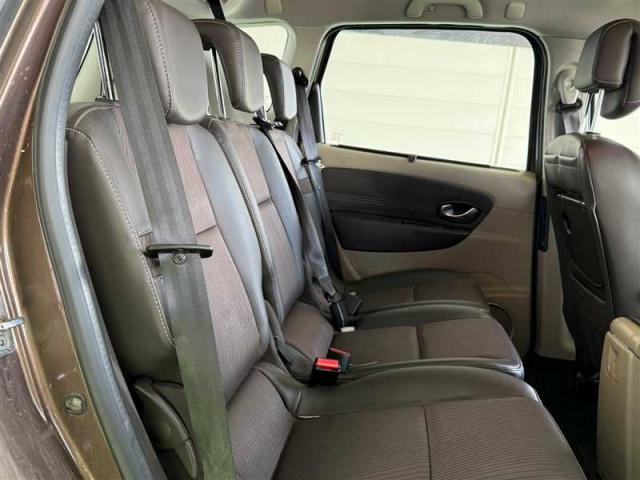 Renault Scénic image 9
