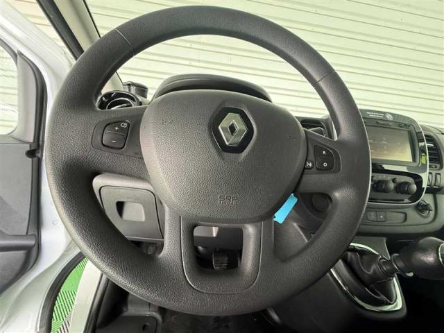 Renault Trafic image 1