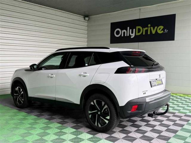 Peugeot 2008 image 8