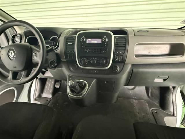 Renault Trafic image 3