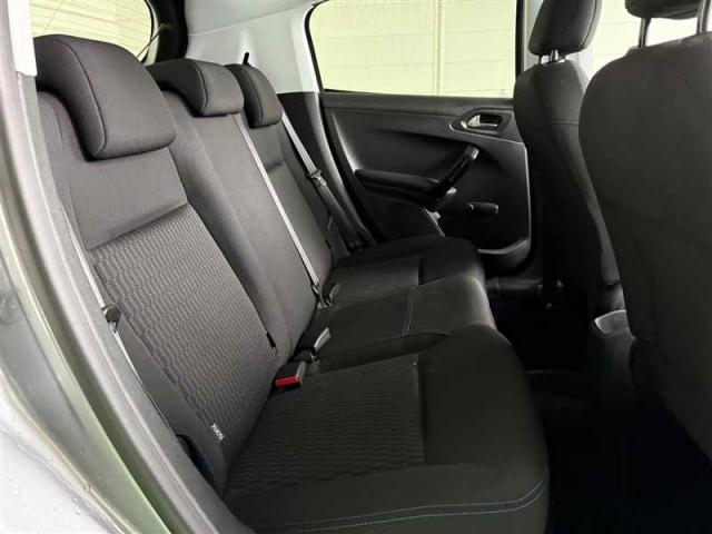 Peugeot 208 image 4