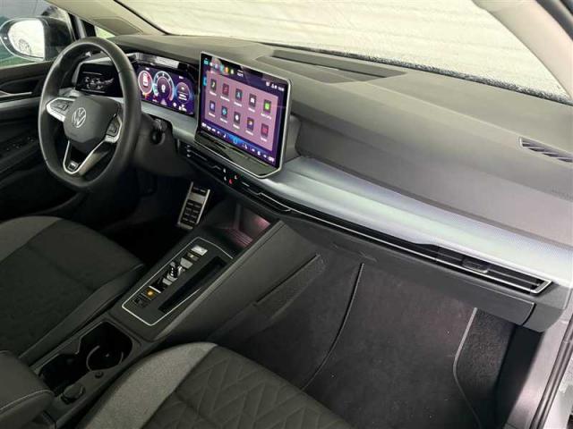 Volkswagen Golf image 4