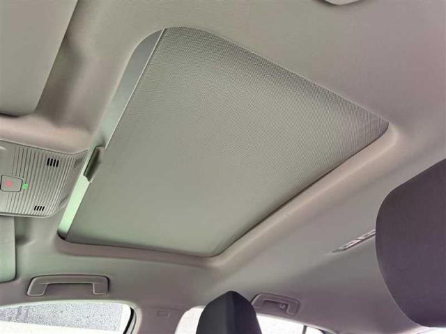 Volkswagen Golf image 2