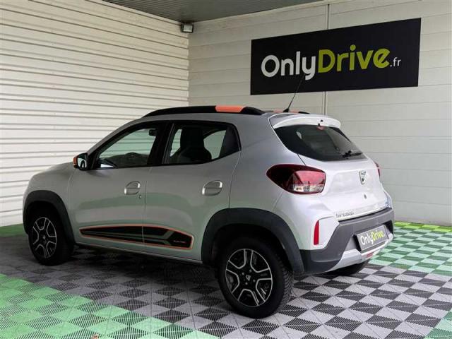 Dacia Spring image 2