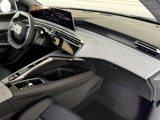 Peugeot 5008 image 7