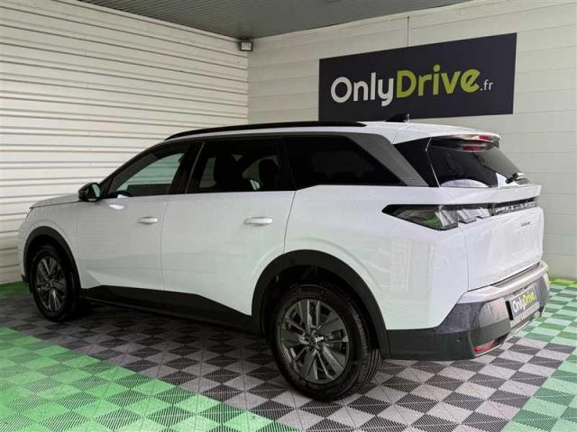 Peugeot 5008 image 4