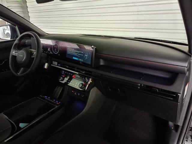 Hyundai Tucson image 3