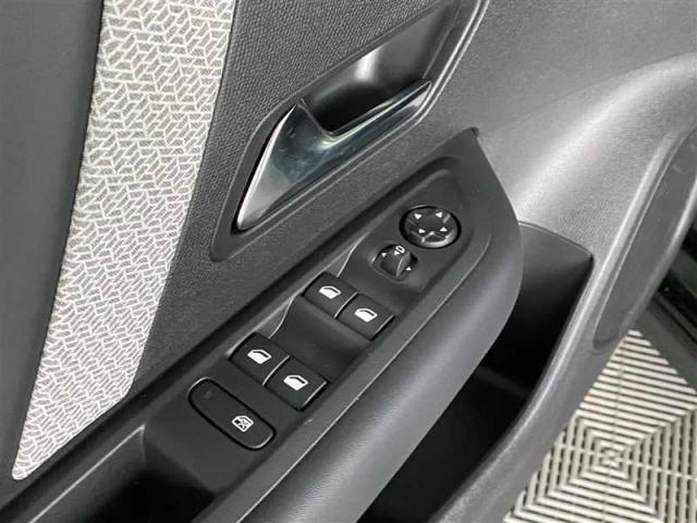 Citroen C4 image 8