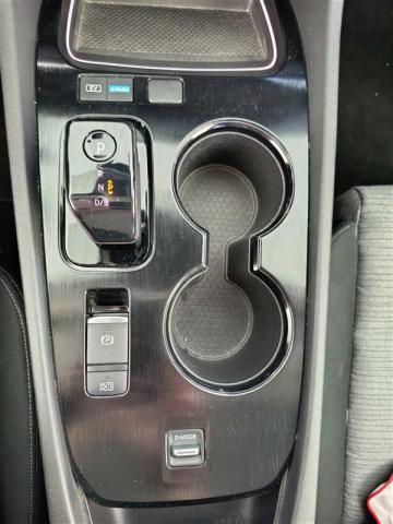 Nissan X-Trail image 1